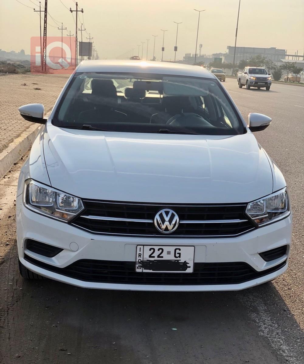 فولكسفاغن بورا